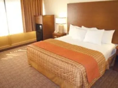 Hotel La Quinta By Wyndham Virginia Beach