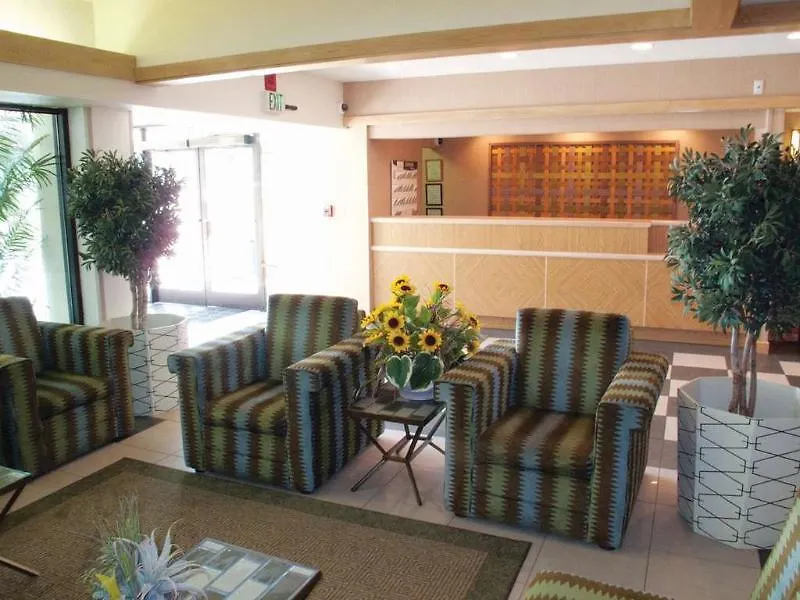 *** Hotel La Quinta By Wyndham Virginia Beach USA